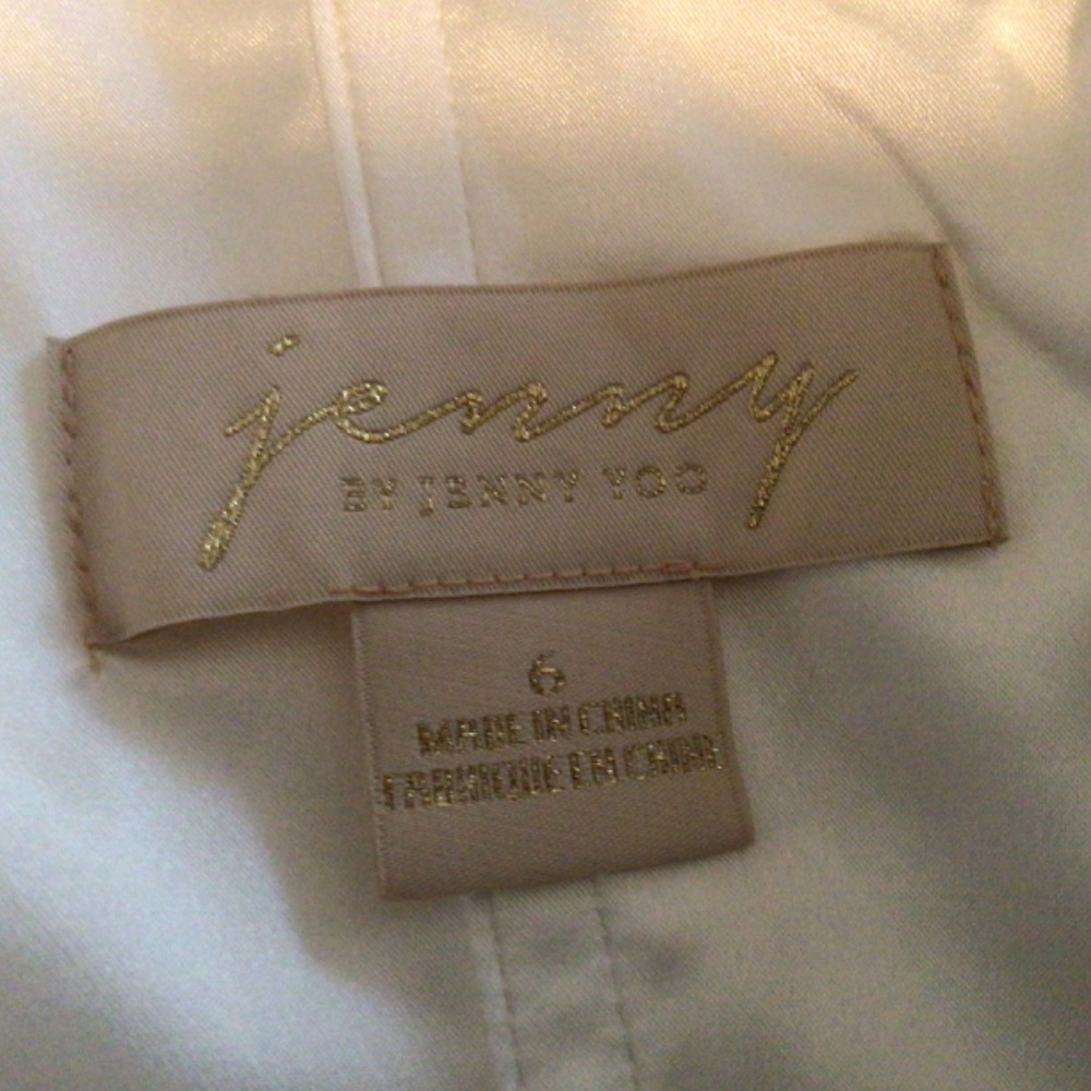 Jenny Yoo Wedding Gown NWT- Ivory Satin Size 6 - Picture 6 of 16